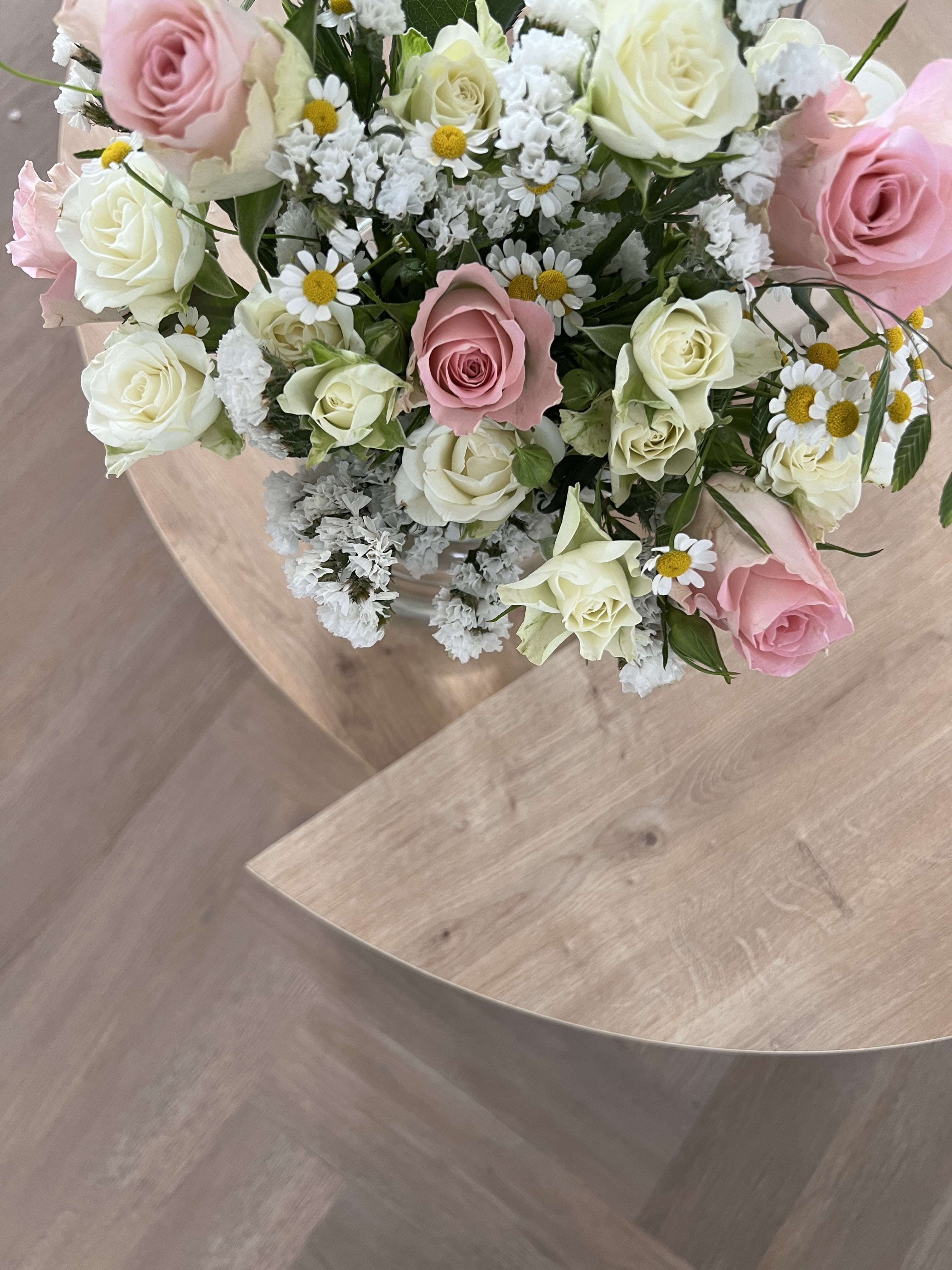 Beautiful Pink Bouquet with Delivery - FLOWERFIX