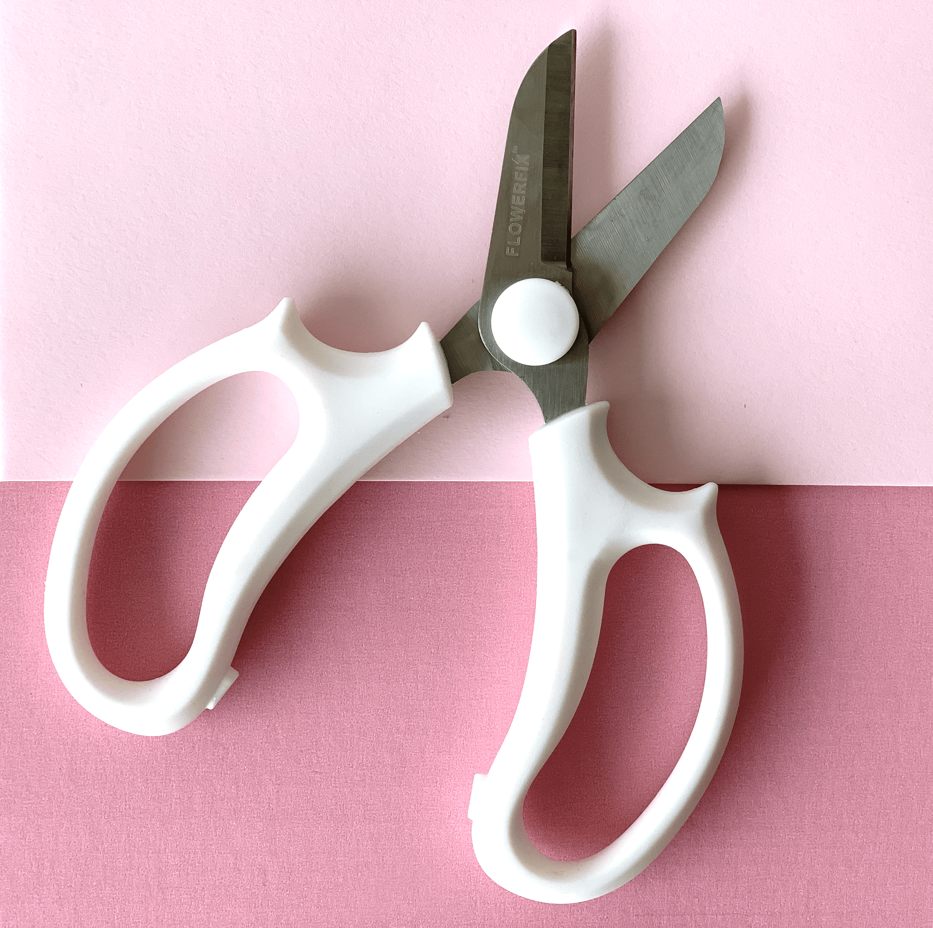 Floral Scissors - Best Letterbox Flowers - Flowers Delivered - FLOWERFIX